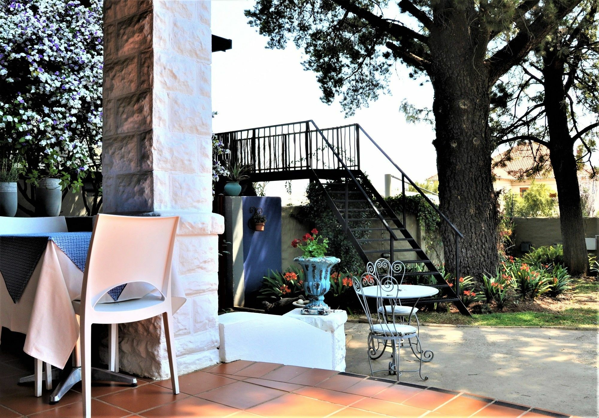Ginnegaap Guesthouse Johannesburg Buitenkant foto