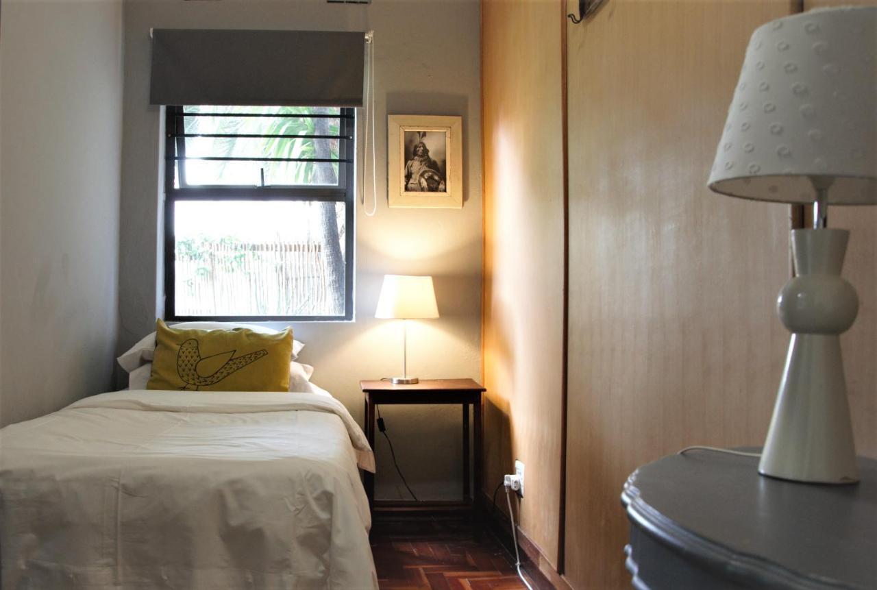 Ginnegaap Guesthouse Johannesburg Buitenkant foto