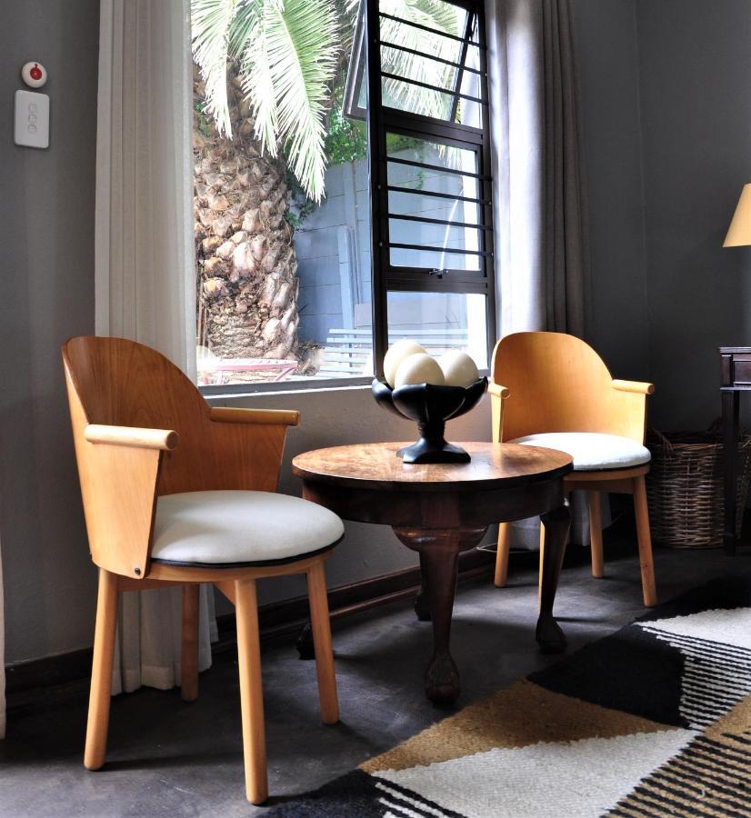 Ginnegaap Guesthouse Johannesburg Buitenkant foto