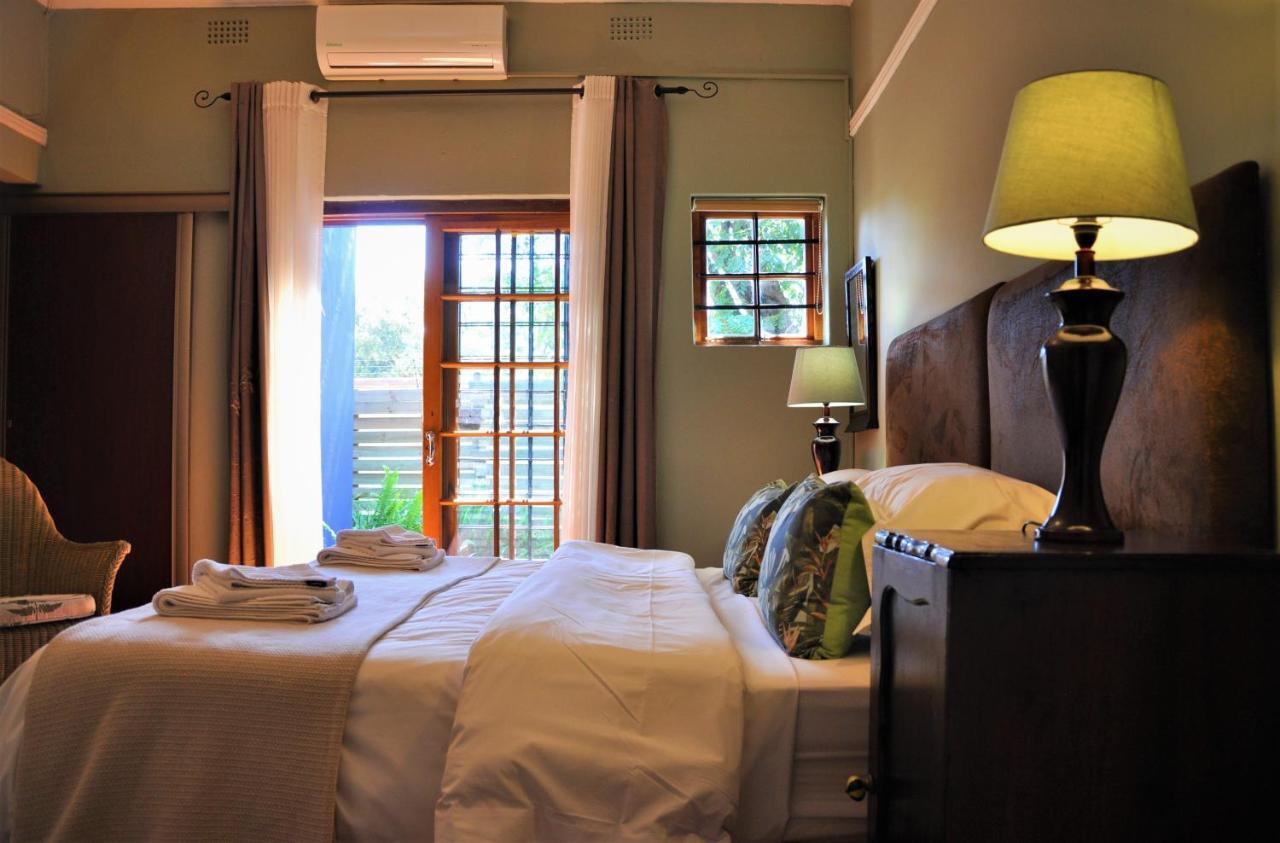 Ginnegaap Guesthouse Johannesburg Buitenkant foto